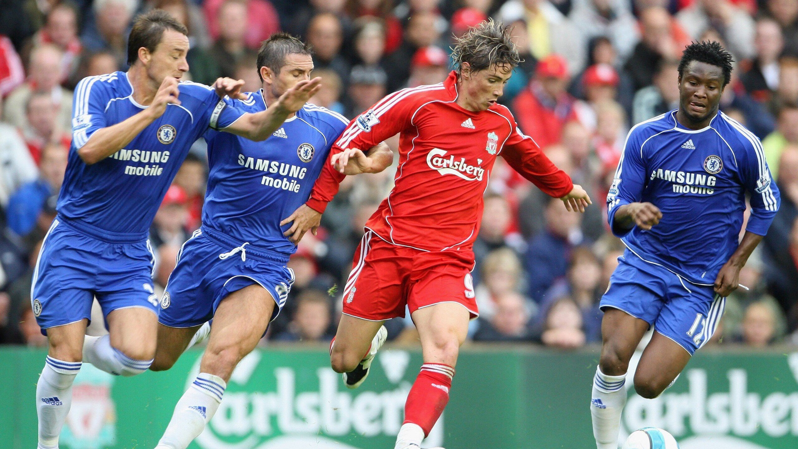 C罗的职业生涯再次被写入传奇与争议的交汇处